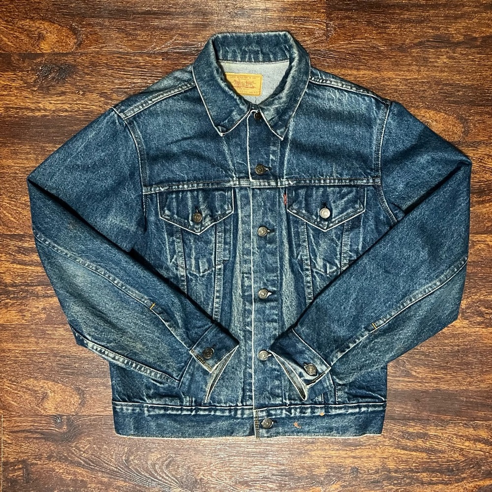 Vintage Levi’s Trucker Jacket Size 40 – Classic USA